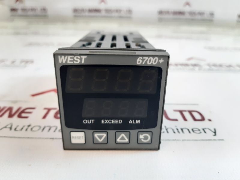 West 6700+ Temperature Controller P6700
