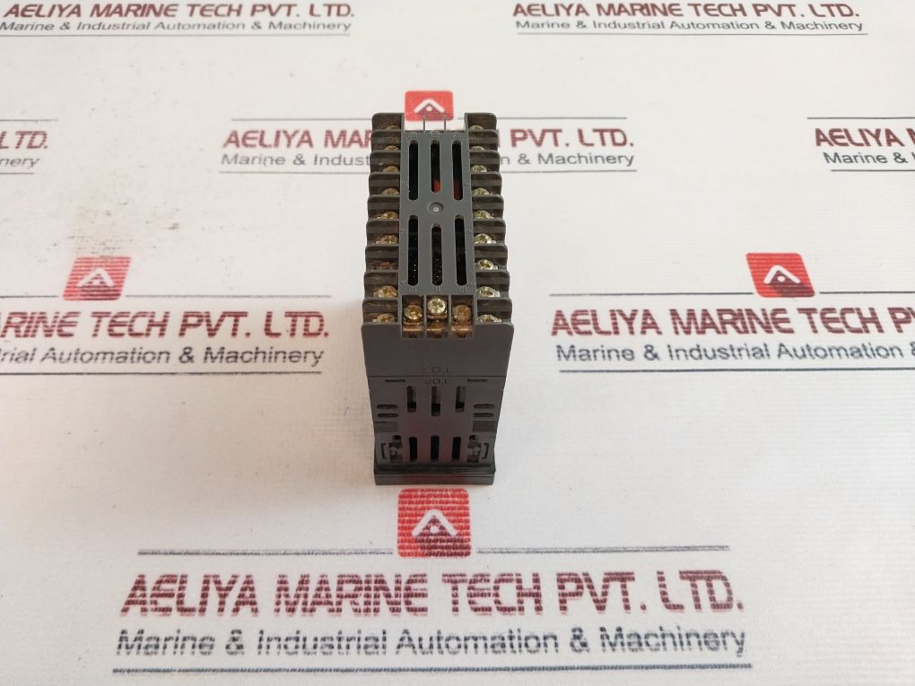 West 8170+ Single Loop Temperature Controller