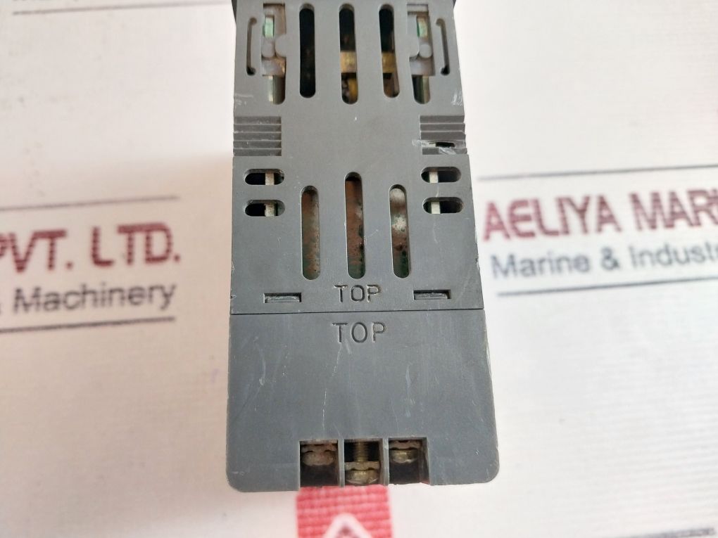 West 8170+ Single Loop Temperature Controller