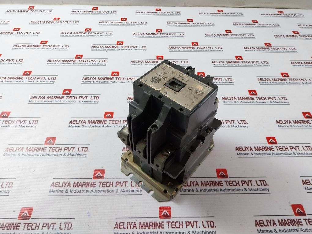 Westinghouse Electric A200M3Cxm Coil Contactor 90 Amps