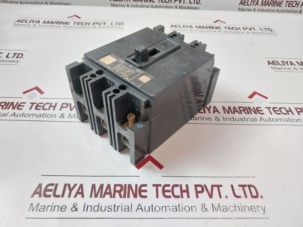 Westinghouse Fb3070L Circuit Breaker 3 Pole 70A 600Vac 4992D46G42