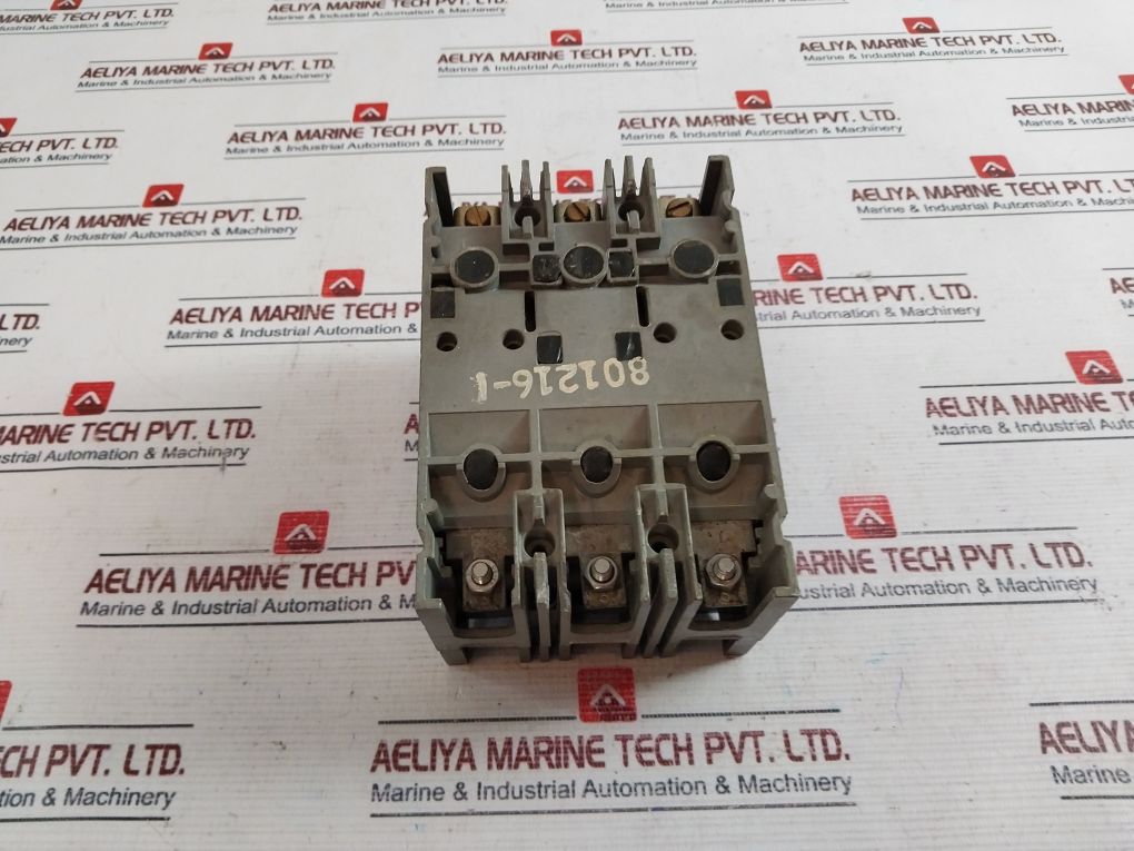 Westinghouse Hfb3015 Circuit Breaker 15A 3 Pole Unit