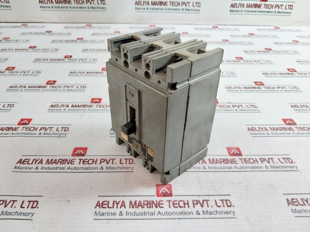 Westinghouse Hfb3015 Circuit Breaker 15A 3 Pole Unit