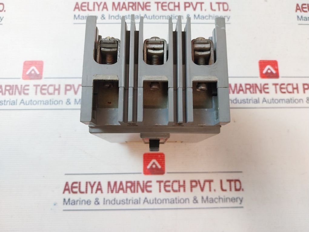 Westinghouse Hfb3015V Circuit Breaker
