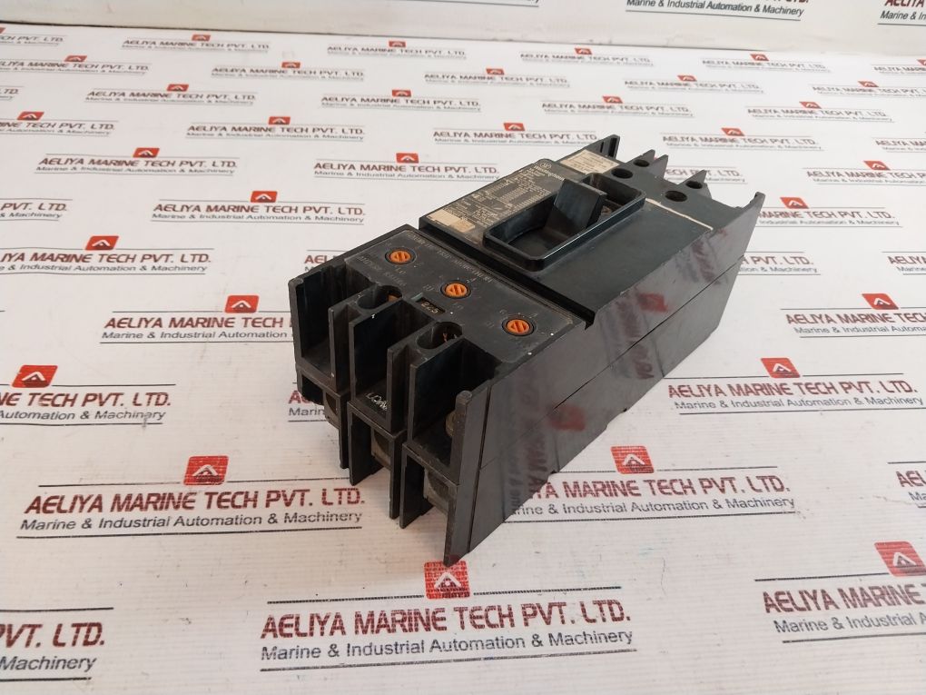 Westinghouse Kb3250F 3 Pole Circuit Breaker Frame 600 Vac