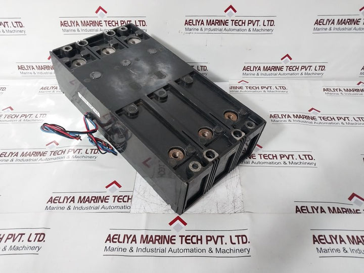Westinghouse Ma3800F Circuit Breaker 3 Pole 600V Ac 800A Max.