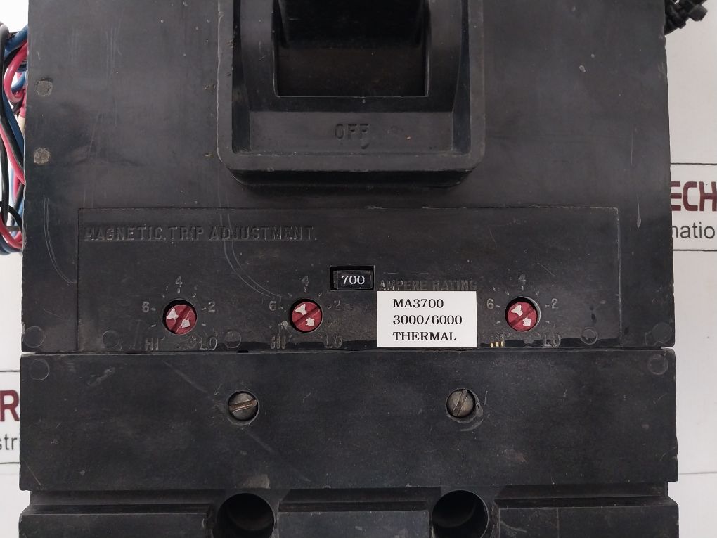 Westinghouse Ma3800F Circuit Breaker 3 Pole 600V Ac 800A Max.