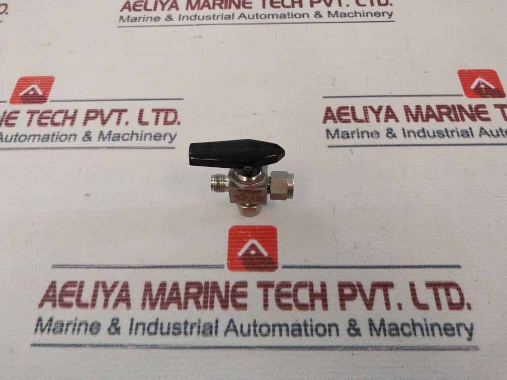 Whitey Ss-42Xs4 Ball Valve