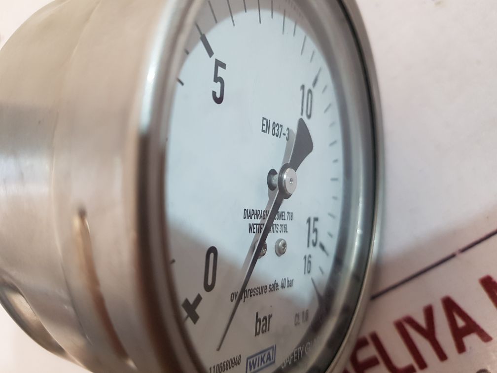 Wika 1106680948 Pressure Gauge 40 Bar
