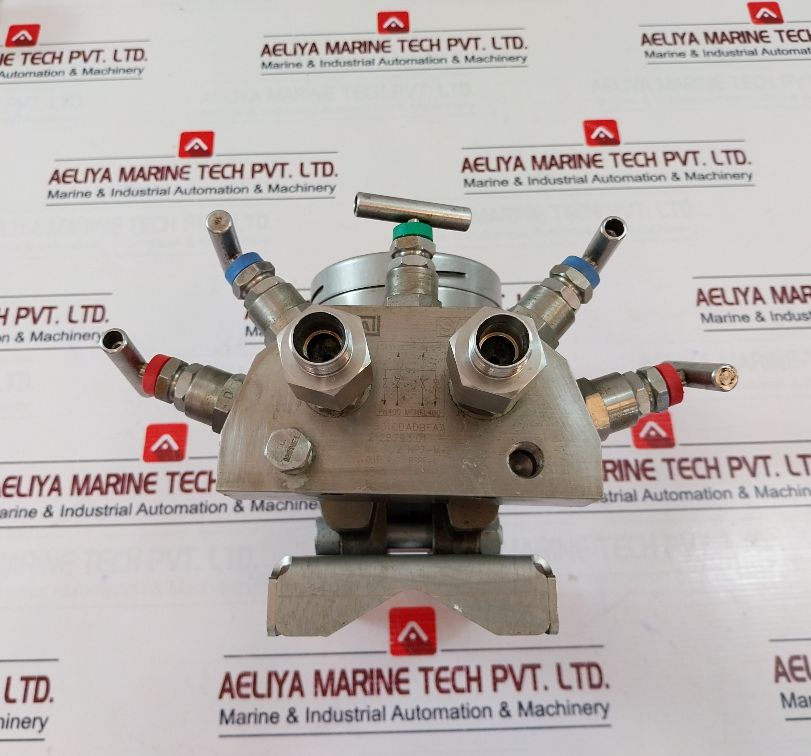 Wika 2100226 Differential Pressure Gauge 0-1.6 Bar