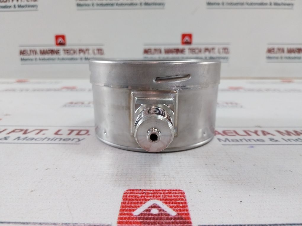 Wika En 837-1 Pressure Gauge 0-40 W/Out Flange 0-40Bar