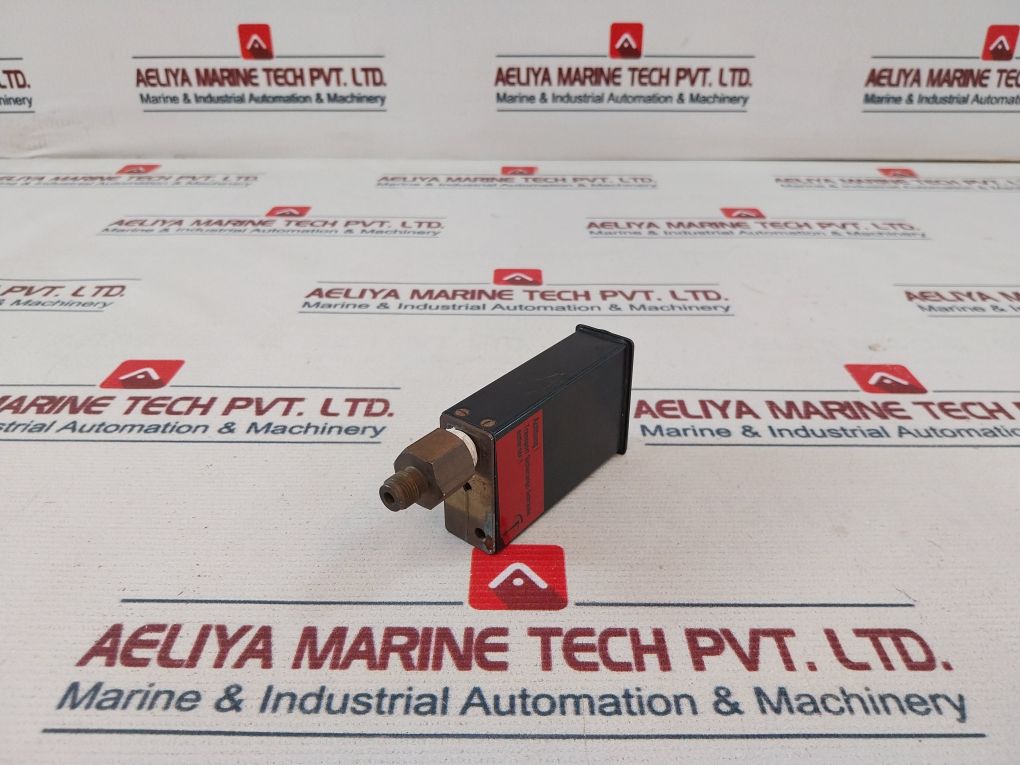 Wika 30 Psi 0 – 100% Panel Meter