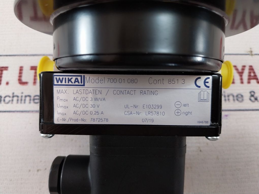 Wika 700.01.080 Differential Pressure Gauge 0-23 Psi