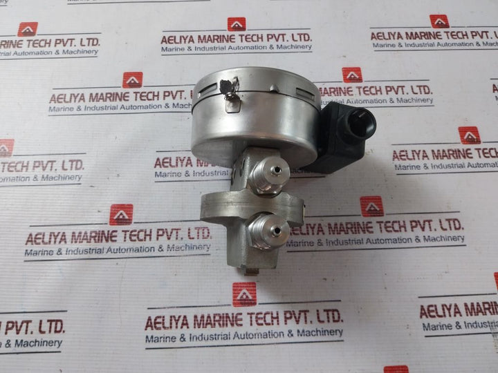Wika 897.01.1998 Differential Pressure Transmitter 10-30 Vdc 0-100 Mbar