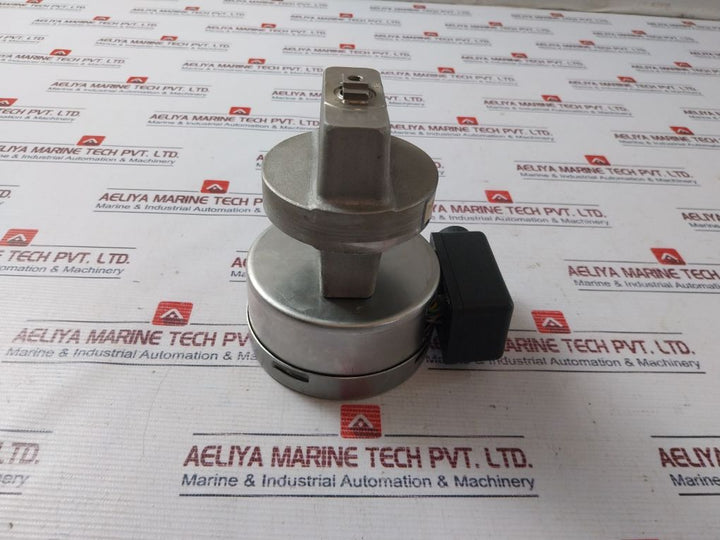Wika 897.01.1998 Differential Pressure Transmitter 10-30 Vdc 0-100 Mbar