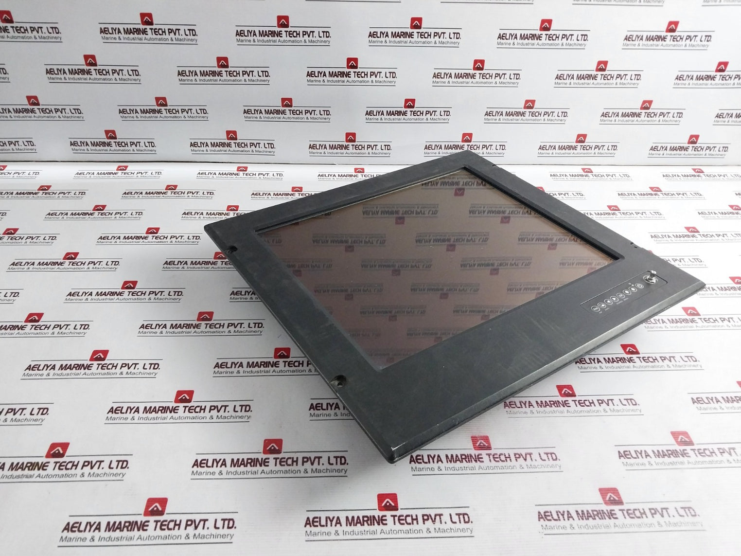 Winmate R19L300-mra1 19” Marine Bridge System Display