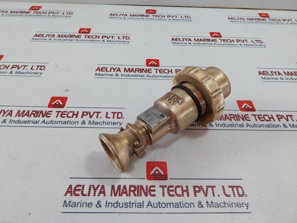 Wiska 32/94/St Plug