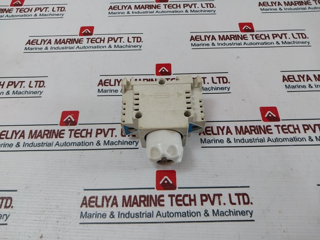 Wohner 25A 500V Fuse Holder