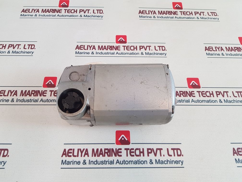 Wynstruments Wyn64 Marine Window Wiper 210/250 Volts