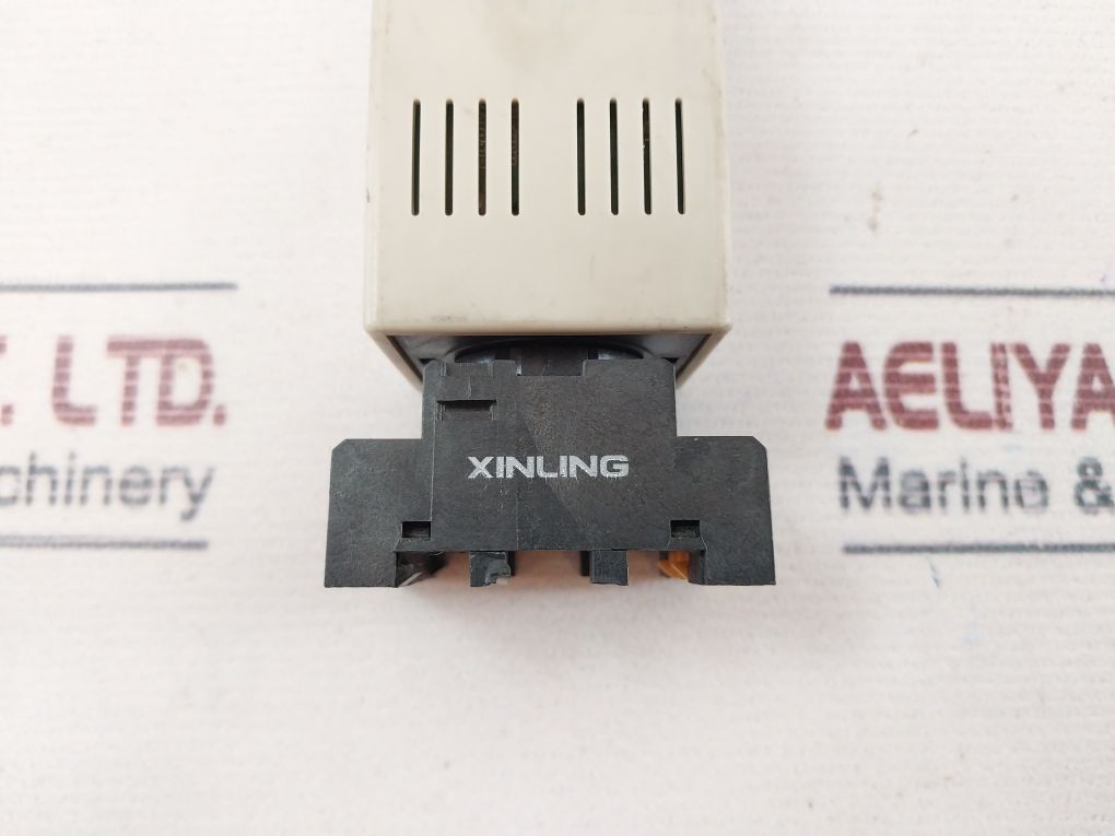 Xinling Hhs2 Timer With Base Pf113A