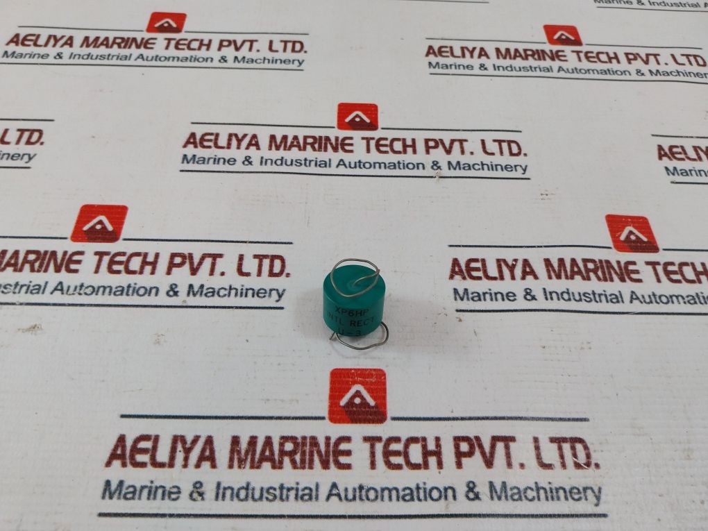 Lot Of 3X Xp6Hp Intl Rect Capacitor
