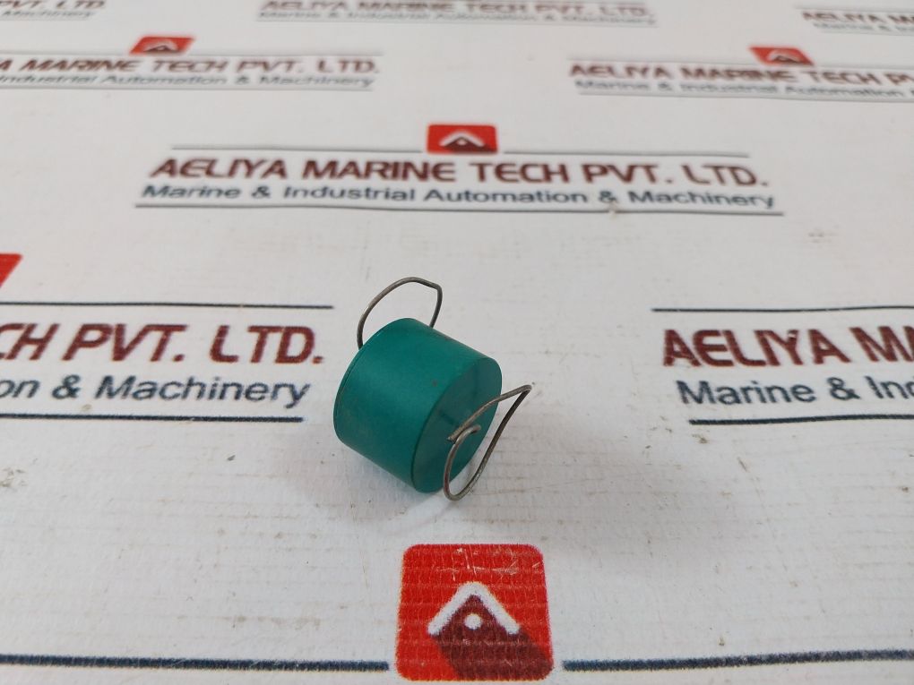 Lot Of 3X Xp6Hp Intl Rect Capacitor