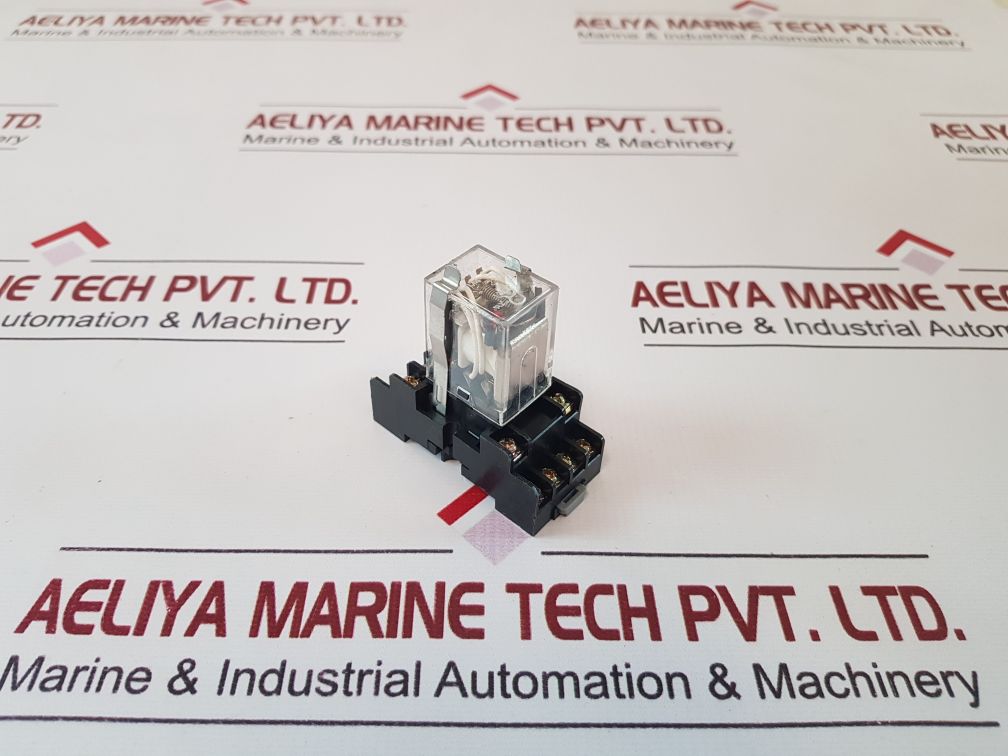 Y.M. Tech Ym4-l Relay With Base
