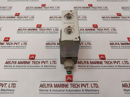 Yamatake-honeywell Nz2-21-x Micro Limit Switch R6709941020
