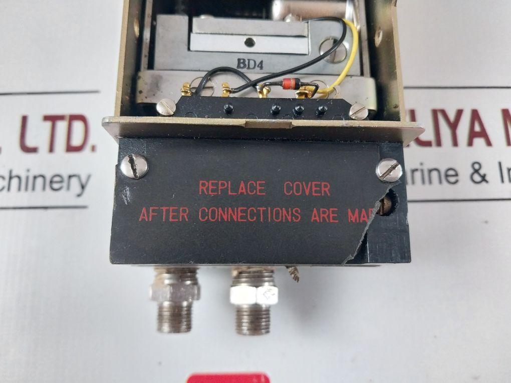 Yamatake-honeywell Nox110-os-x I/P Converter R0167131010