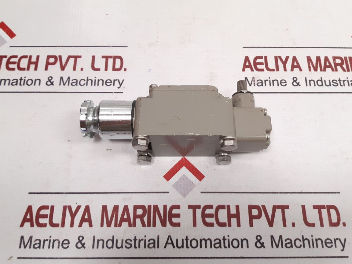 Yamatake 1Ls2-jm Limit Switch