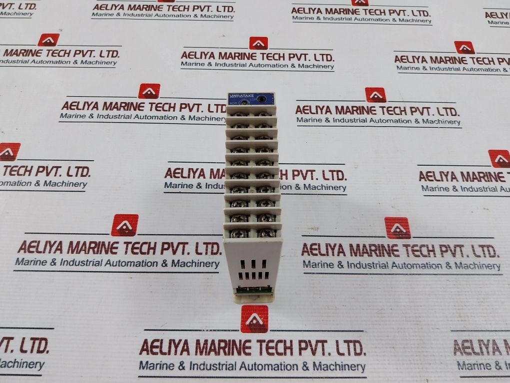 Yamatake Dmc10 Temperature Controller Dmc10S4Tv0000, 24Vdc