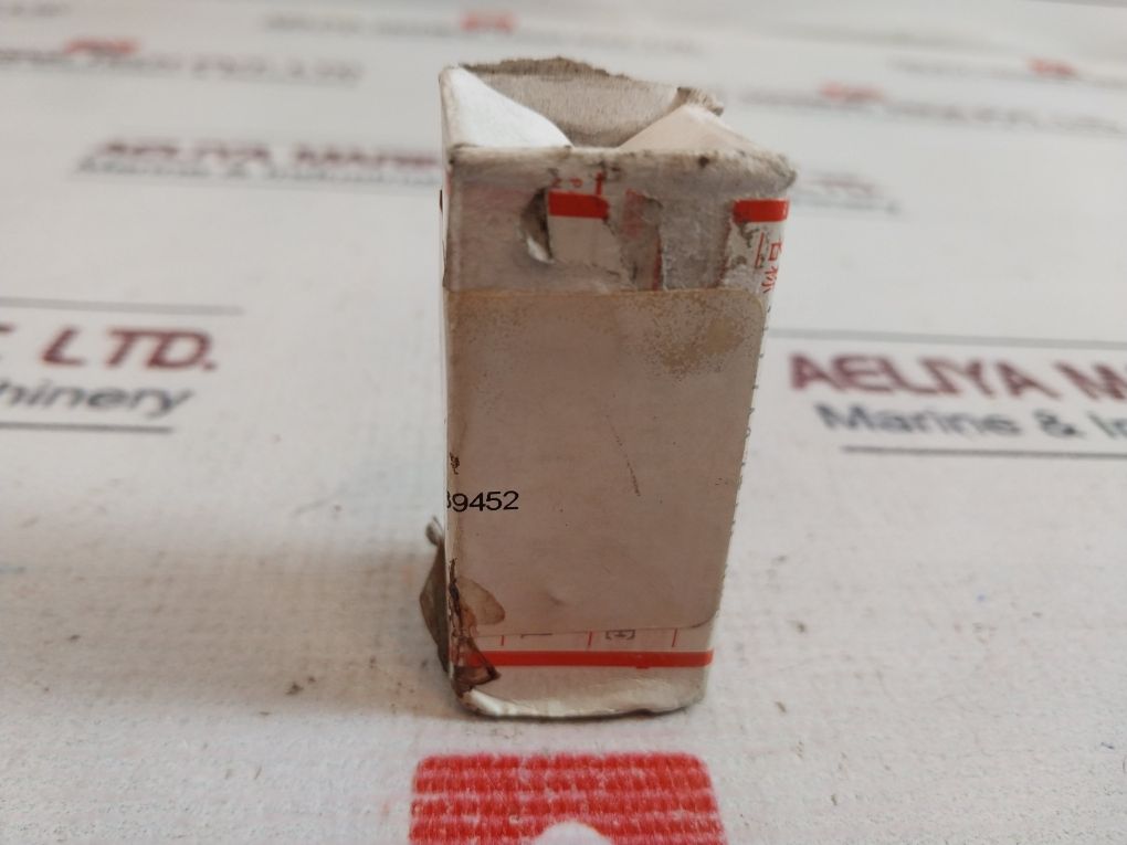 Yanmar 124060-39452 Sender Oil Pressure Switch