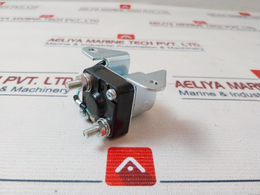 Yanmar 129100-77910 Magnetic Relay
