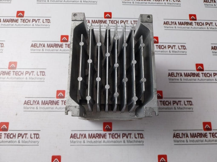 Yaskawa Cdbr-4030D Braking Unit Vvvf Ac Drive Dc 510-680V 15A