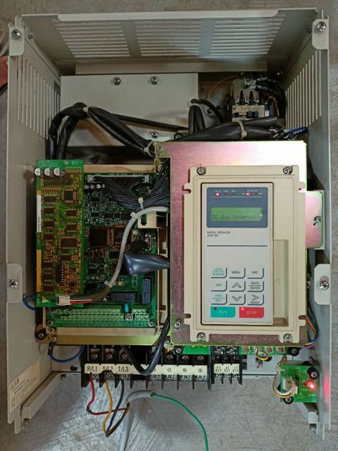 Yaskawa Cimr-d5A4022 Ac. Magnetic Contactor Dc 660V 45A