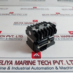 Yaskawa Electric Hc-10E2 Magnetic Contactor