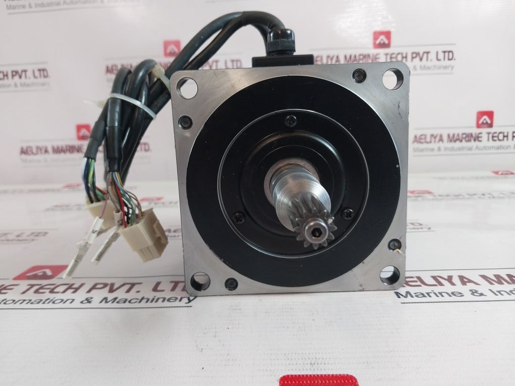 Yaskawa Electric Sgmp-08Awyr32 Ac Servo Motor