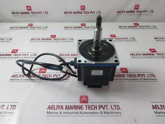 Yaskawa Electric Sgmp-08Awyr32 Ac Servo Motor
