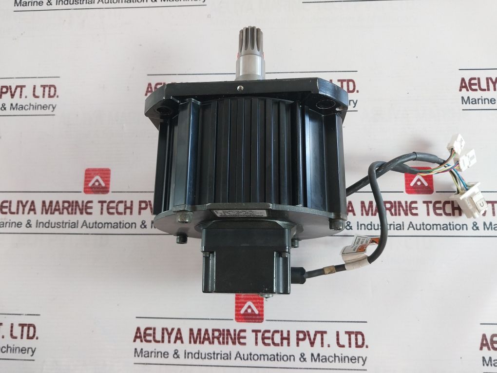 Yaskawa Electric Sgmrs-06A2B-yr21 Ac Servo Motor