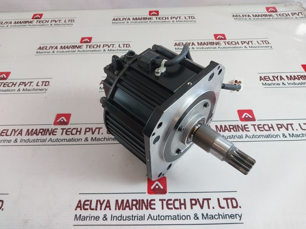 Yaskawa Electric Sgmrs-06A2B-yr21 Ac Servo Motor