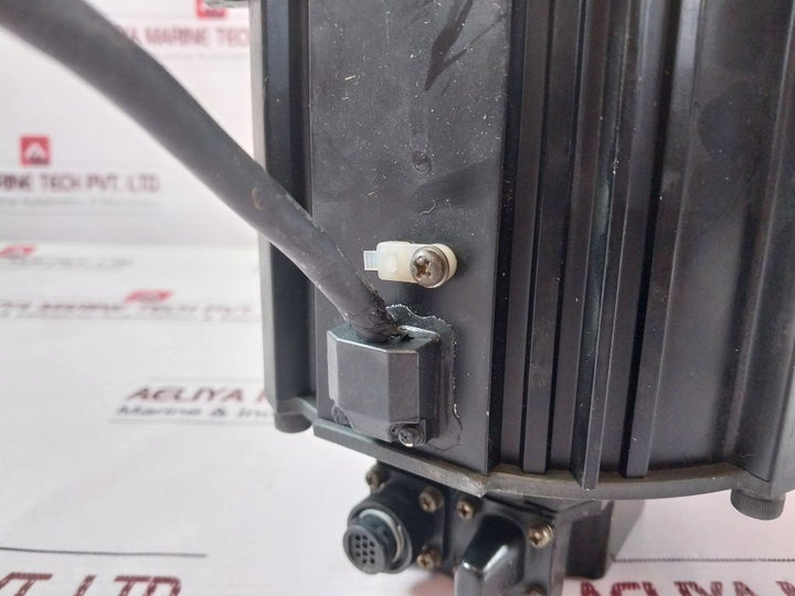 Yaskawa Electric Sgmrs-12A2B-yr11 Ac Servo Motor