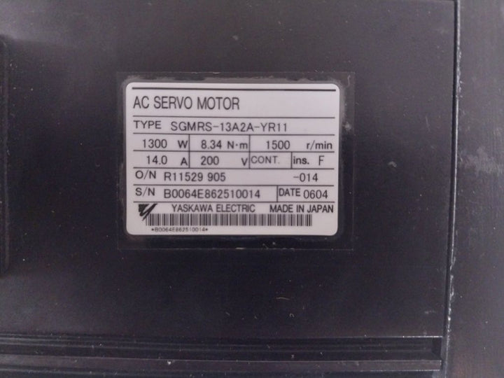 Yaskawa Electric Sgmrs-13A2A-yr11 Ac Servo Motor 1300 W 1500 R/Min (Not Working)