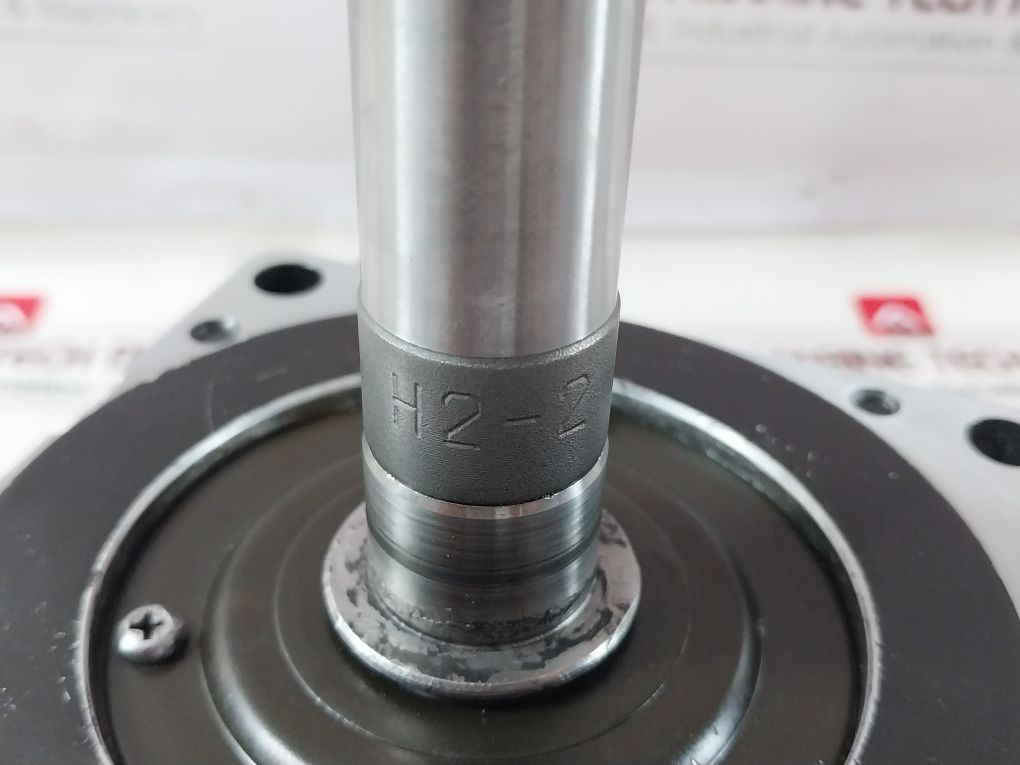 Yaskawa Electric Sgmp-08Awyr33 Ac Servo Motor