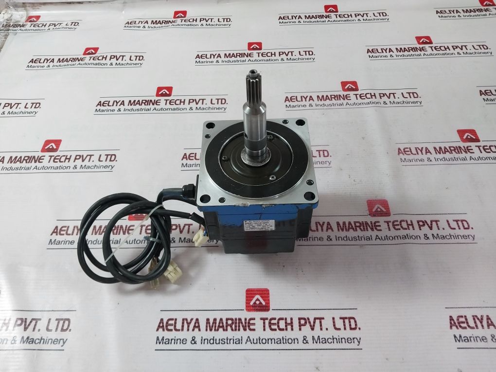 Yaskawa Electric Sgmp-08Awyr33 Ac Servo Motor
