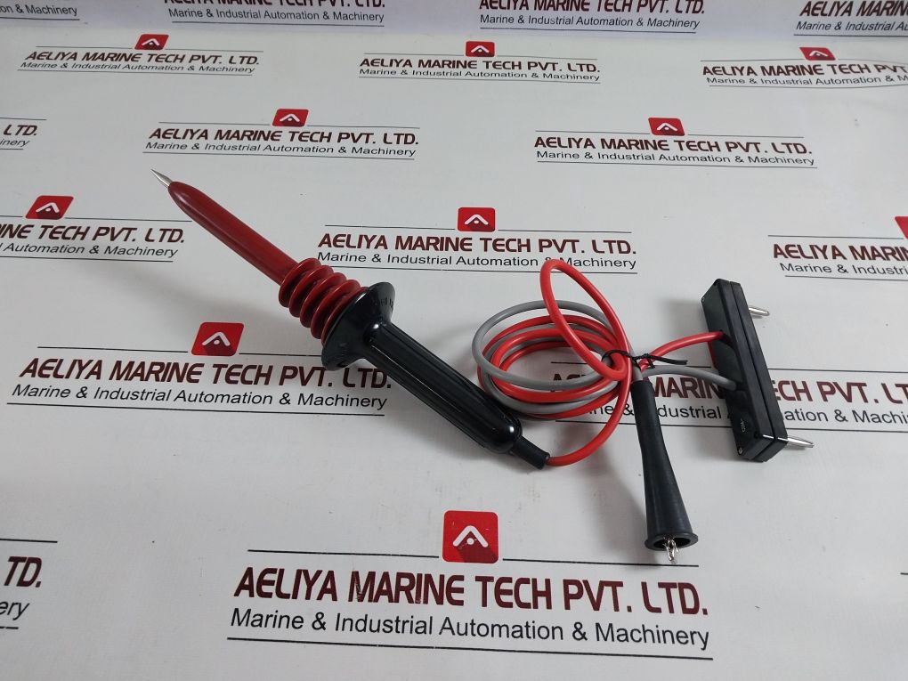 Yew 3203 Multimeter Test Leads Connecter