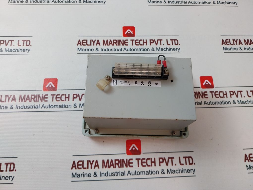 Yokogawa Navitec Lr221-f Speed And Distance Indicator Ac 220V