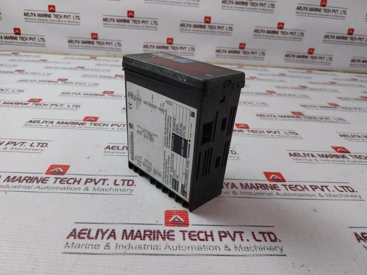 Yokogawa Um330 Digital Temperature Indicator 100-240Vac