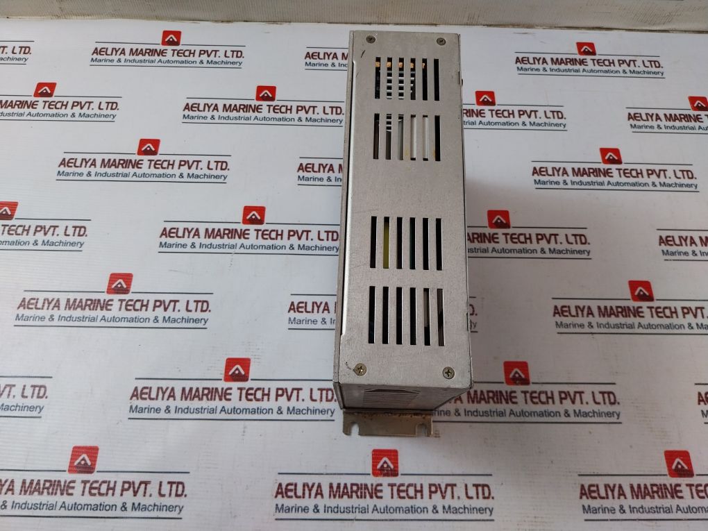 Yokogawa Ur5C-005N Dd Servo Actuator 200-230Vac 300Va