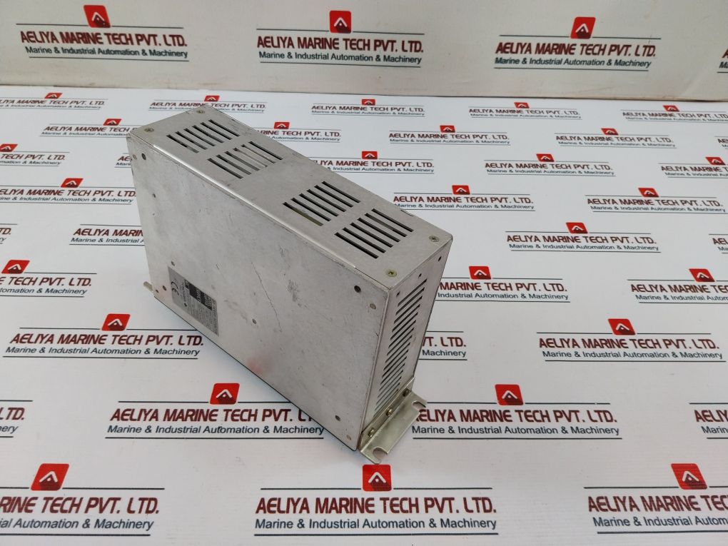 Yokogawa Ur5C-005N Dd Servo Actuator Drive 200-230Vac