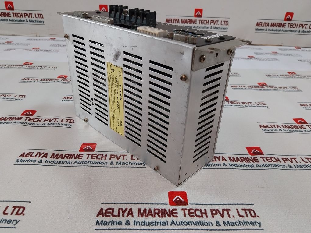 Yokogawa Ur5C-005N Dd Servo Actuator Drive 300Va 50/60Hz